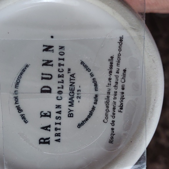 Rae Dunn I LOVE MOM White & Pink Coffee Ceramic Mug with Bow Topper Lid 2023 NEW - Picture 4 of 4